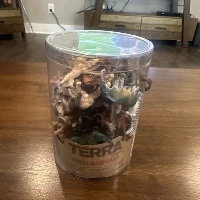 Terra By Battat Plástico ANIMALES SALVAJES 60 Piezas Set Edades 3+ Nuevo en Caja Foto 1 de 4