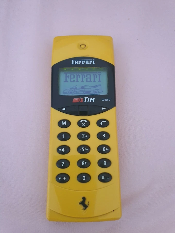 Hagenuk FERRARI GIALLO MODENA 🚖 - Immagine 1 di 4