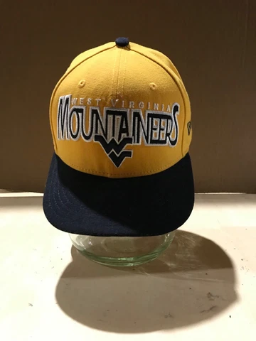 New Era 59/50 West Virginia Mountaineers fitted hat w/ flag. Size 7. 100% Poly Cover