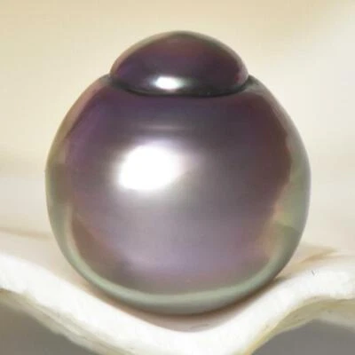 7.75 cts Tahitian South Sea Pearl 10.97mm Charcoal Black Baroque 1.55g undrilled - Image 1 of 4