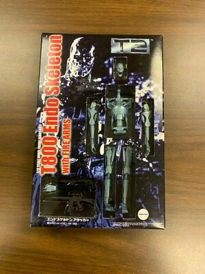 Endoesqueleto con armas de fuego Aoshima Skynet Terminator escala 2 1/12 T-800 Foto 1 de 2