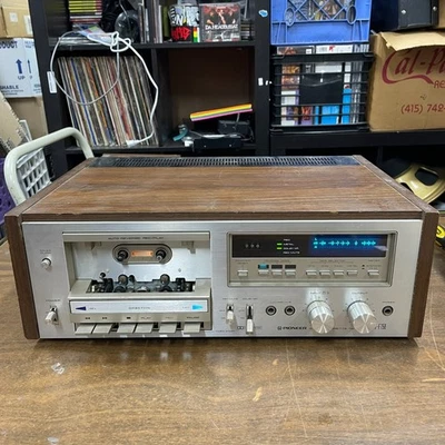Pioneer CT-F750 Stereo Cassette Player w/ Wood Case TESTED POWERS ON FOR PARTS - Image 1 of 4