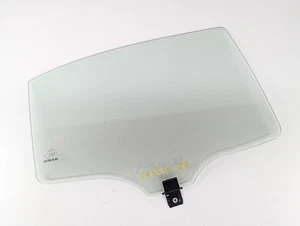 07-13 Mercedes W221 S550 S400 S63 AMG Rear Right Door Window Glass OEM - Picture 1 of 4