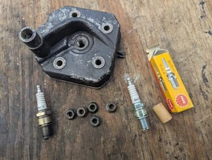 1987 KAWASAKI KX125 CYLINDER HEAD WITH NGK SPARK PLUGS - Picture 1 of 8