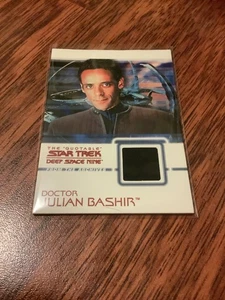 THE QUOTABLE STAR TREK DS9 COSTUME CARD C7 JULIAN BASHIR 1 VARIANT BLACK - Picture 1 of 1