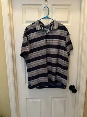 Men’s Perry Ellis XXL Cotton Short Sleeve Button Down Shirt - Image 1 of 4