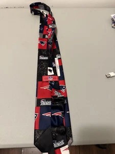 New England Patriots NFL Necktie - Picture 1 of 2