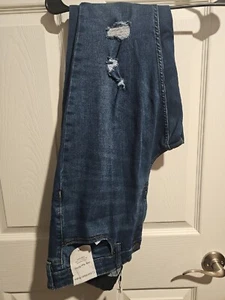 Calvin klein jeans. - Picture 1 of 2