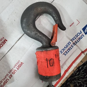 LOWER HOOK AND BLOCK ASSY, LATCH TYPE HOOK,  1/4" CHAIN Cm OEM Genuine Hook - Picture 1 of 1