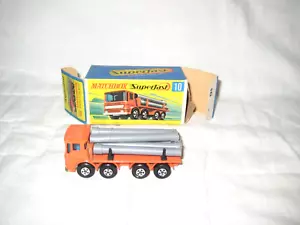 MIB 1966 Matchbox #10 Pipe Truck, arancione SF Transitional con 6 tubi grigi, scatola "SF" - Foto 1 di 6