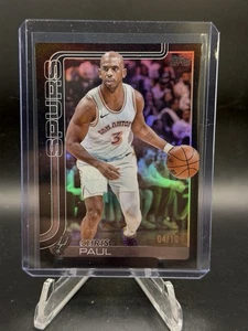 2025-26 Topps NBA Chris Paul Black Foil 04/10 San Antonio Spurs #198 - Bild 1 von 6