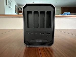 SanDisk Professional PRO DOCK 4 - Photo 1/6