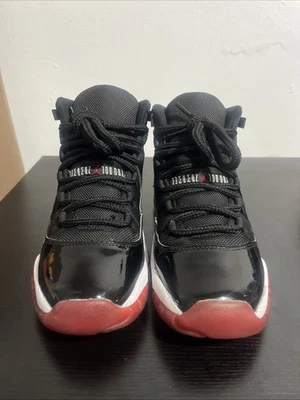 Nike Air Jordan 11 Retro Playoffs "Bred" 2019 GS 378038-061 Juvenil Talla 7Y Foto 1 de 4