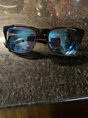 Gafas de sol John Varvatos clásicas negras/agravadas V515 marco marrón 53-20-145 Foto 1 de 4