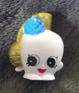 Series 2 Shopkins Perfume Bottle White Blue Gold Figure Toys Rare - Picture 1 of 5