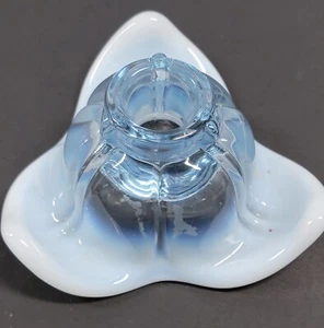 Duncan & Miller American Way Opalescent Light Blue Candle Holder (s) Excellent - Picture 1 of 2