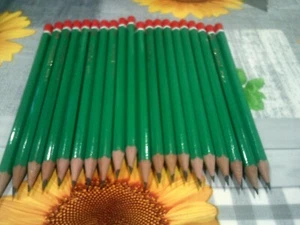 STAEDTLER 20 x HB GRÜNE BLEISTIFTE MADE IN ENGLAND - Bild 1 von 4