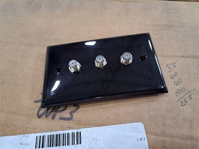 3 placas de pared Leviton 3 puertos cable coaxial TV tipo F negras nuevas 3 placas Foto 1 de 1