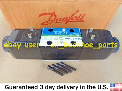 JCB BACKHOE GENUINE DANFOSS VICKERS 3PIN SOLENOID VALVE ASSY 25/101100 25/918800 - Image 1 of 4