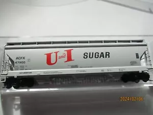 Micro-Trains #09300200 Utah-Idaho Sugar Company Covered Hopper # 47900 N-Scale - Picture 1 of 7