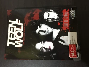 teen wolf season one 3 disc dvd movie tv series pal - Foto 1 di 7