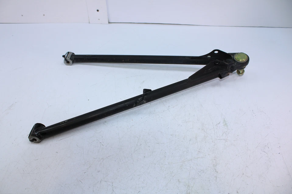 Ski-Doo MXZ 600 TNT 2010 suspensión inferior delantera derecha control brazo A 505072664 Foto 1 de 4