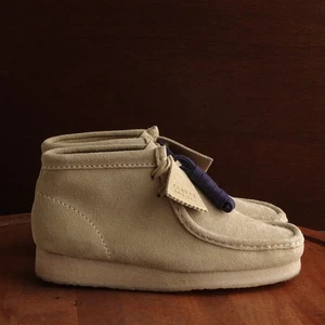 Clarks Damenstiefel Größe 7M beige Originals Wallabee Wildleder Knöchel Chukka Kreppsohle - Bild 1 von 14