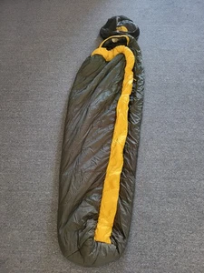 The North Face Cat's Meow Mummy Sleeping Bag 80" Long - Picture 1 of 4