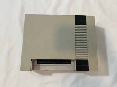 Nintendo NES Classic Mini CLV-001 - Consola solo no probada falta cubierta Foto 1 de 4