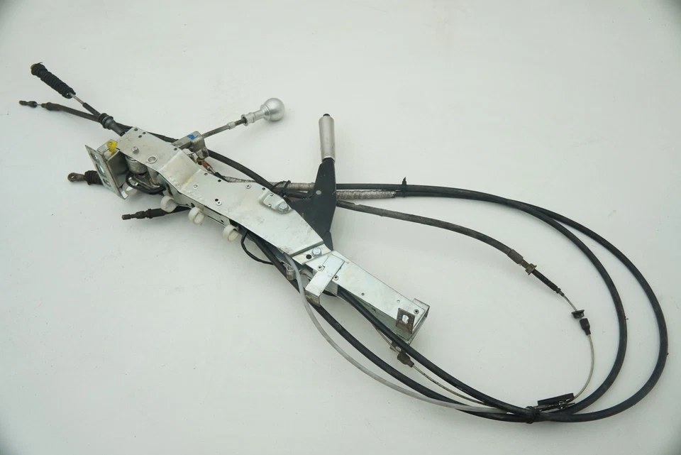 手动变速器变速器手刹杆电缆 D120F0001F Lotus Elise — 第 1/4 张图片