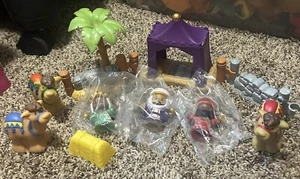Fisher-Price Little People Three Wisemen Nativity Set #2 - Picture 1 of 6