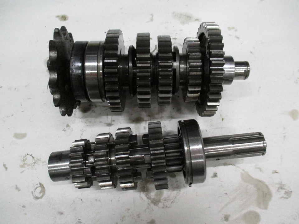 Juego de engranajes y ejes de transmisión Honda XL175 1975 Foto 1 de 4