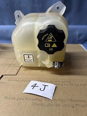 Jeep Cherokee Chrysler 200 2015-17 depósito de refrigerante tanque de botella fabricante de equipos originales 68102155AD Foto 1 de 4