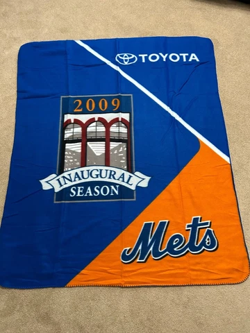 New York Mets 2009 Inaugural Season SGA Fleece Blanket NEW Citi Field Cover