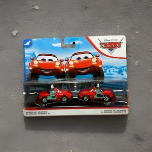 DISNEY PIXAR CARS WAITRESS MIA TIA DINOCO 400 2 PACK 2020 SAVE 6% - Picture 1 of 6