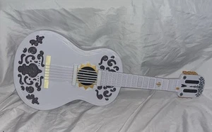 Testato! Disney Pixar Coco Chitarra Interattiva Miguel Giocattolo 25” Suoni e Luci 2017 - Foto 1 di 2