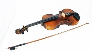 Vintage 4/4 Violin Stradivarius Copy by G.A. Pfretzschner with Tobbs Bow - Picture 1 of 14