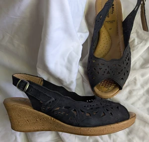 Spring Step Sandals Women’s Navy Size 37 Shoes Leather Cutouts Slingback Wedge - Picture 1 of 1