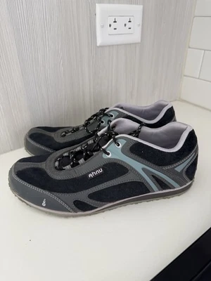 Tenis deportivos/senderismo Ahnu gris y lavanda talla 10 Foto 1 de 4