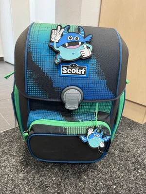 Scout 4-tlg. Schulranzen-Set "Movie Star Blue Pixel" - Bild 1 von 4