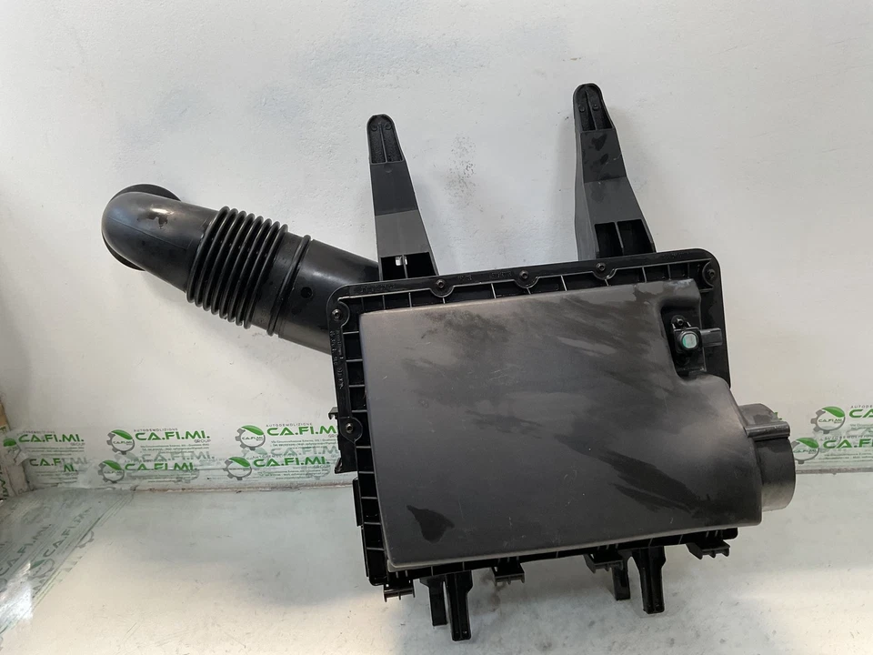 BOX SCATOLA FILTRO ARIA PER VOLKSWAGEN Crafter Combi (2E) A0000902651 Diesel 2. - Immagine 1 di 4