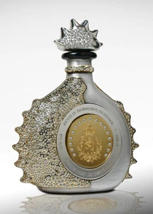 Cognac Henri IV, Pure Gold & 4,100 Diamonds 100cl., 100 years old - Imagen 1 de 2
