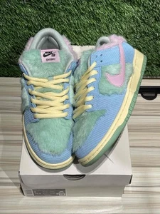 Size 9M/10.5W - Nike SB Dunk Low Verdy Visty Sz 9M FN6040-400 Pre-Owned - Picture 1 of 7