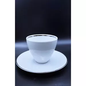 Juego de platillos de taza plana anillo de boda Johann Haviland blanco con adornos plateados elegante - Imagen 1 de 3