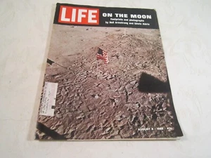 Vintage August 1969 Life Magazine - On The Moon - NASA Space - Bild 1 von 19