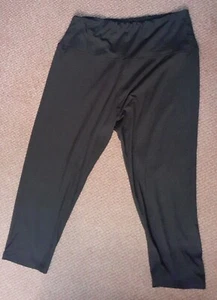 New Womens Blk Athletic Leggings Not Extra + Size as order But Small waist 36ins - Picture 1 of 3
