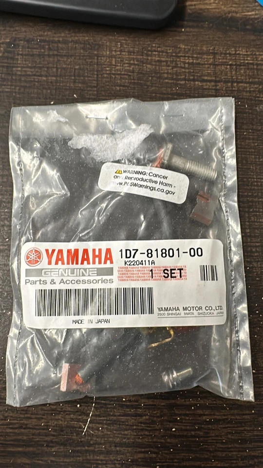 JUEGO DE CEPILLOS YAMAHA ROAD STAR SILVERADO S 2014 1D7-81801-00 Foto 1 de 2