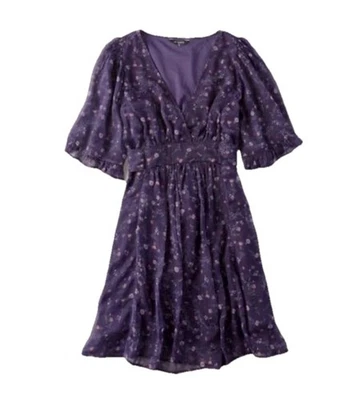 Vestido de otoño floral púrpura para mujer talla M manga acampanada caprichoso American Eagle Foto 1 de 4