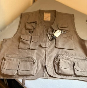 Master Sportsman Brown XL Pockets Vest Fishing/Hunting/Traveling/active outdoor - Picture 1 of 16