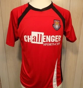 Camisa de fútbol británica Challenger Teamwear roja talla adulto pequeña  - Imagen 1 de 4